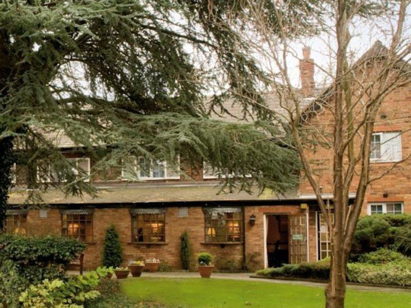 The Lymm Hotel Exterior photo