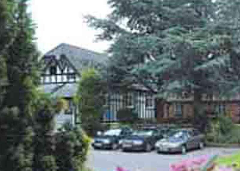 The Lymm Hotel Exterior photo