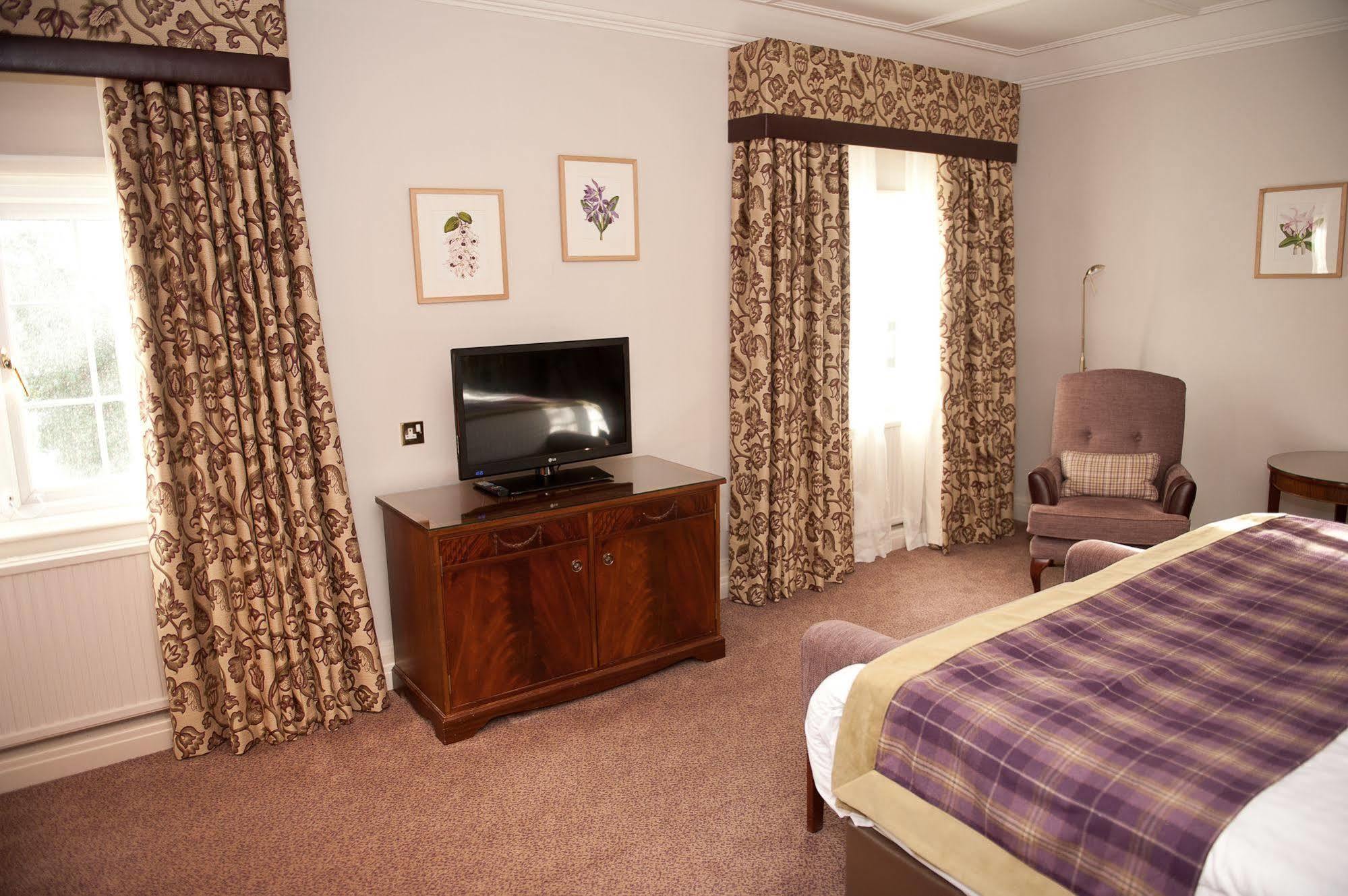 The Lymm Hotel Exterior photo